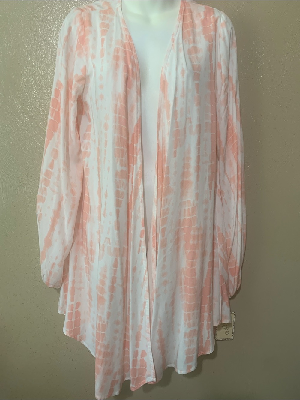 Love on a Hanger size S each  and White Tie-Dye Top Pockets NWT